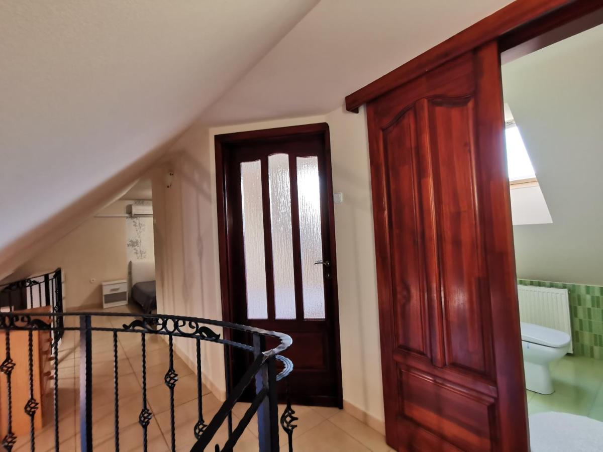 Galery Apartman Gyula Kültér fotó